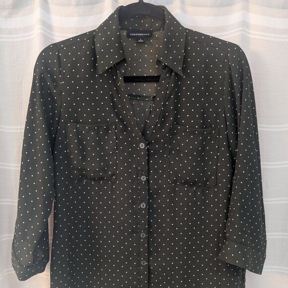 Fortune & Ivy- Green Blouse with White Dots - Picture 1 of 2